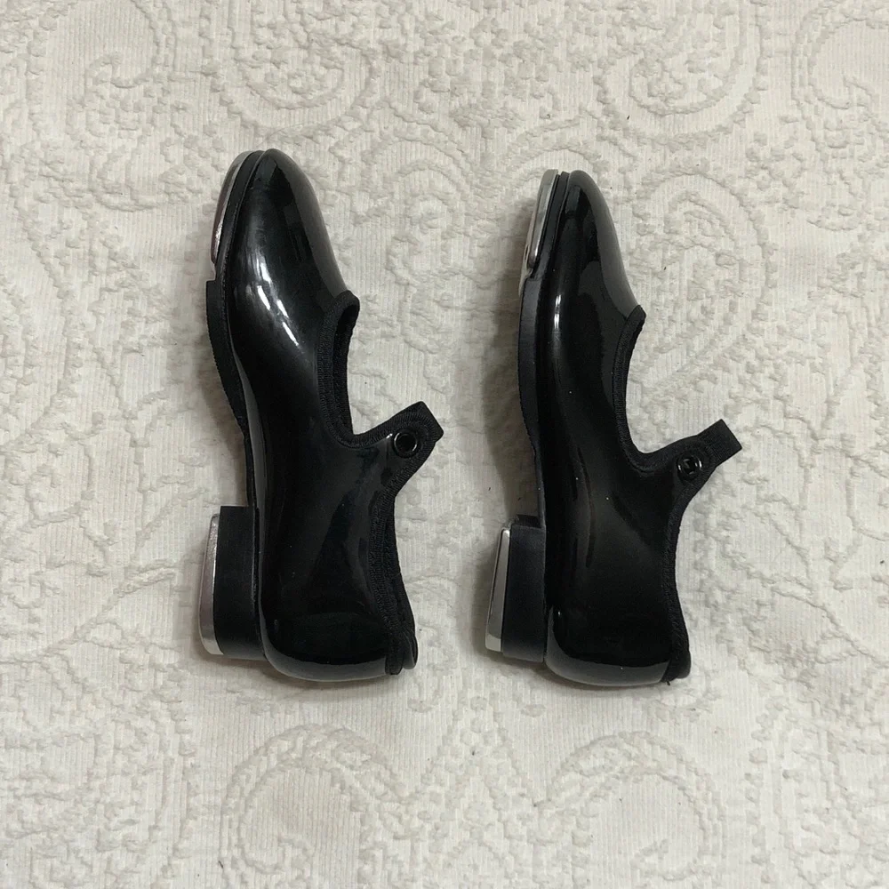 Capezio size 10m
